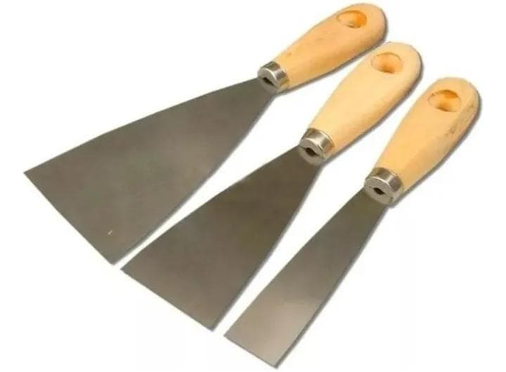 Espátula de madera 100 $ 11000